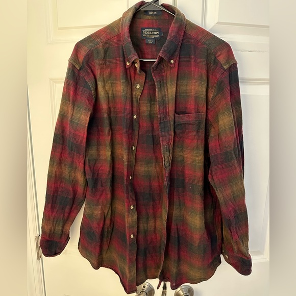 Pendleton Men’s Button Up - Picture 1 of 3